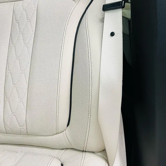 Сиденье BMW X5 после химчистки